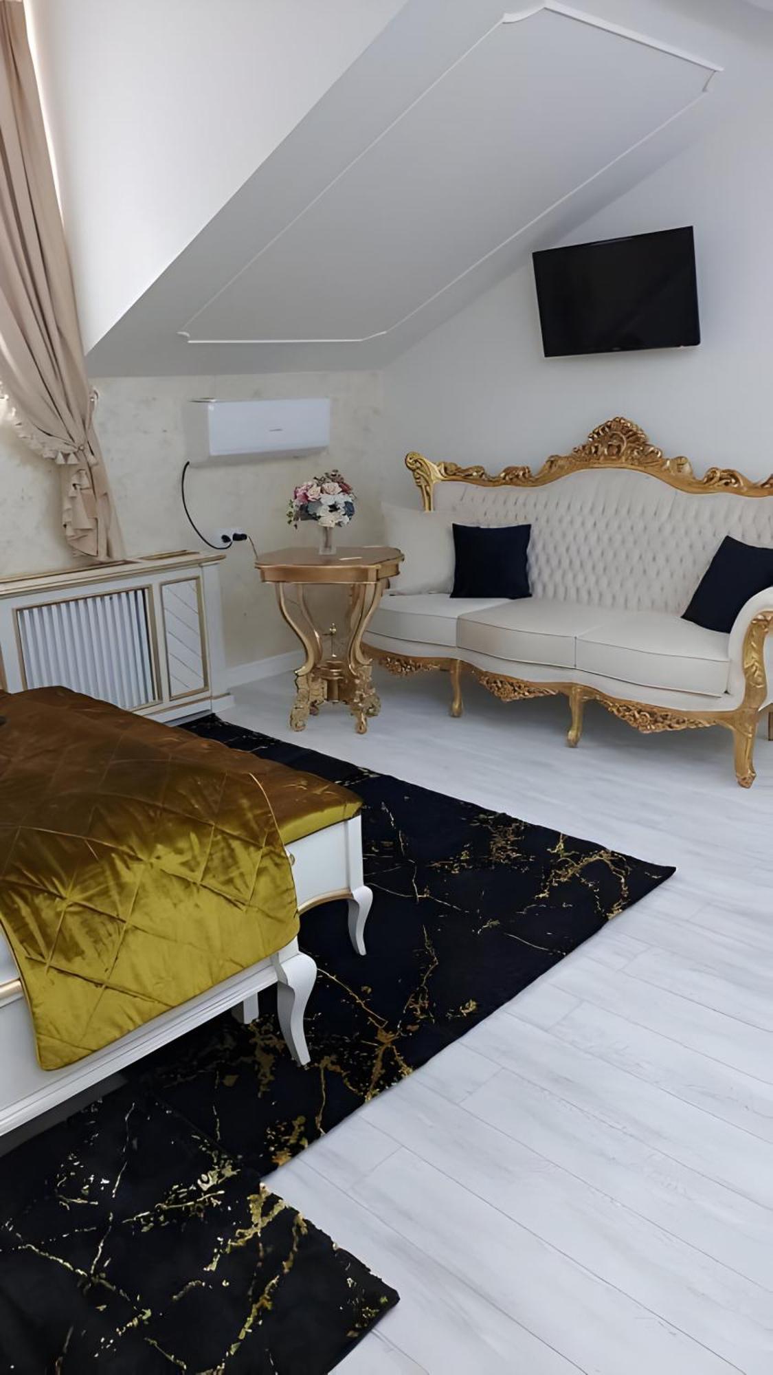 Cochet House Sibiu Aparthotel Buitenkant foto