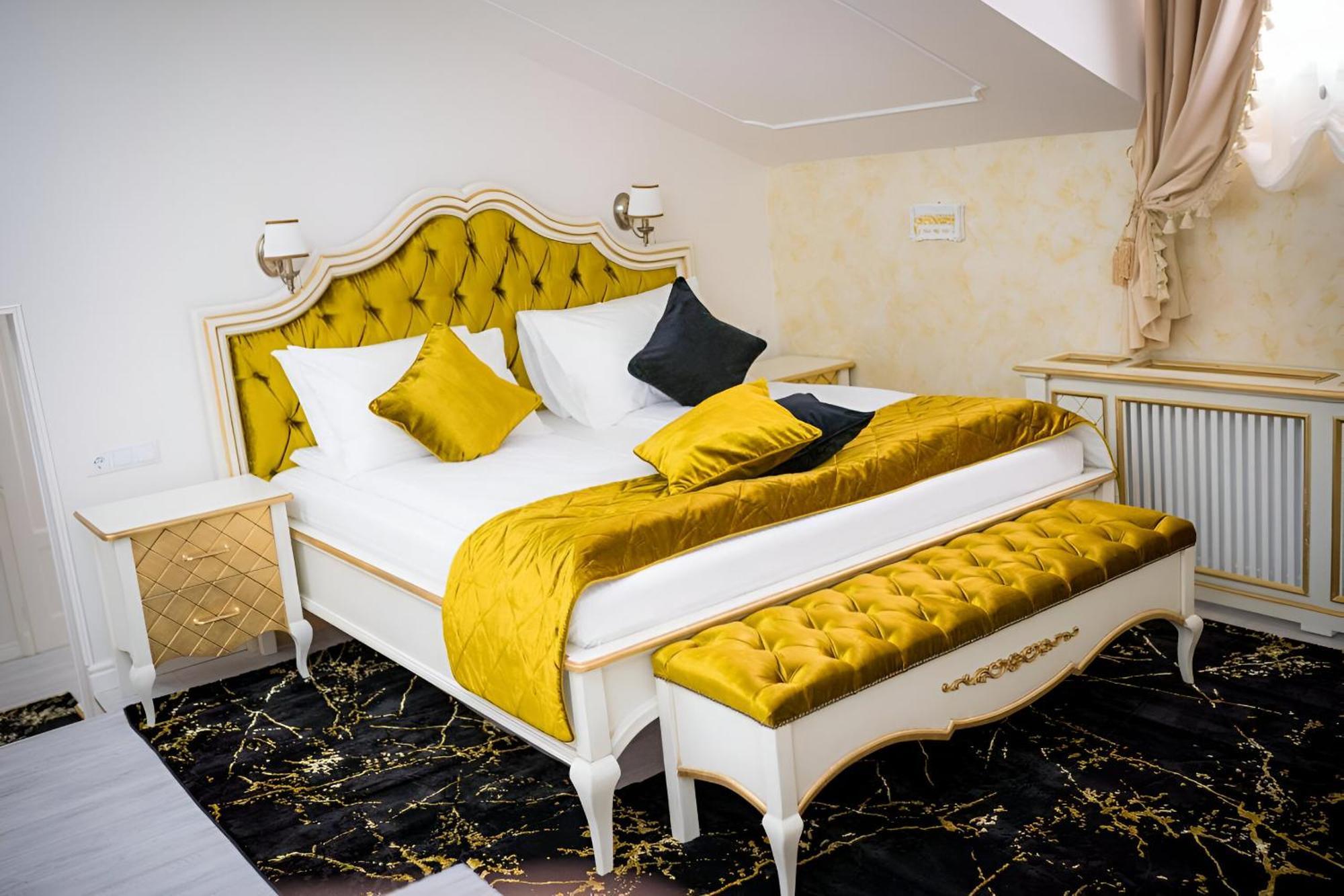 Cochet House Sibiu Aparthotel Buitenkant foto